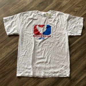 Hooters men’s T-shirt